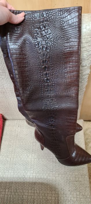 Продам сапоги демисезонные.