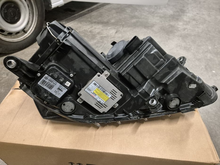 Оригинален фар пасат б7 ксенон