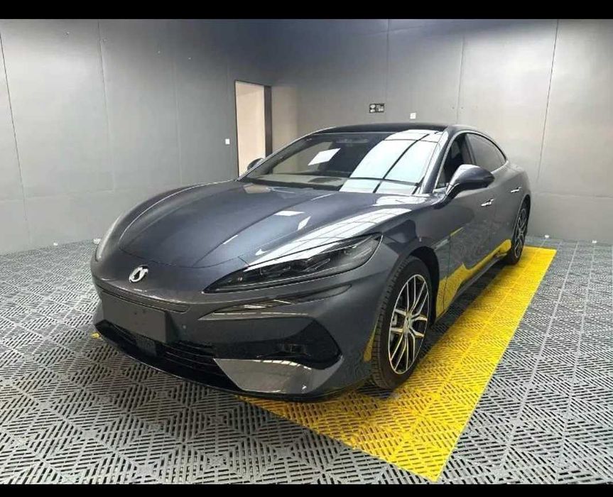 DENZA Z9 EV 630 4WD Max pod zakaz