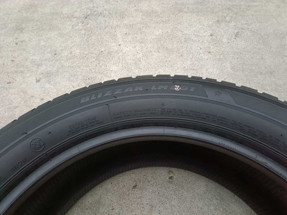 Doua anvelope iarna 245 50 19 bridgestone blizzak LM 001 run flat