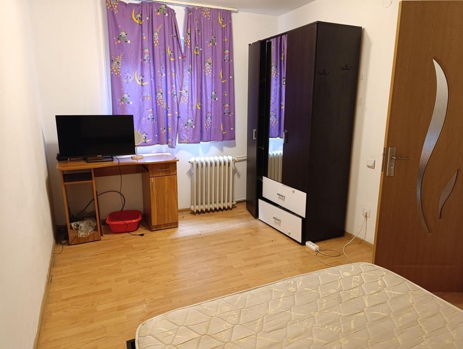 Garsonieră de Vânzare