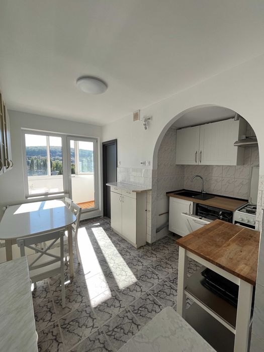 Apartament 3 camere de închiriat în Târgu Mureș Tudor