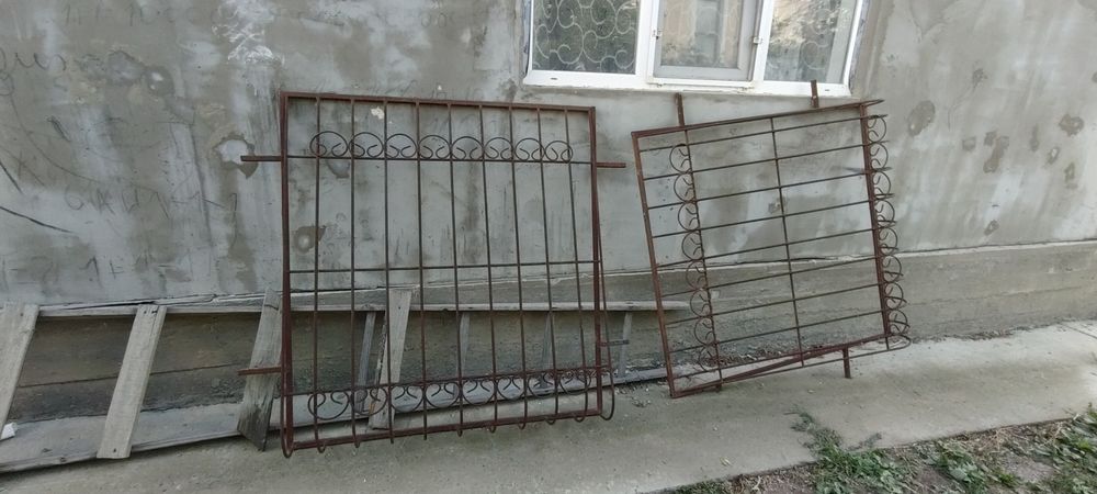 Продам решётки  ,