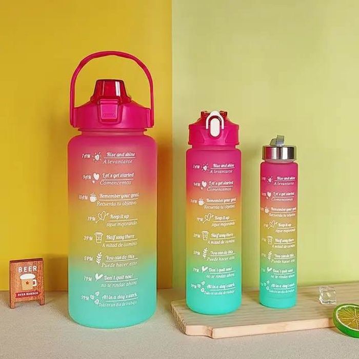 4 броя многоцветни термоса