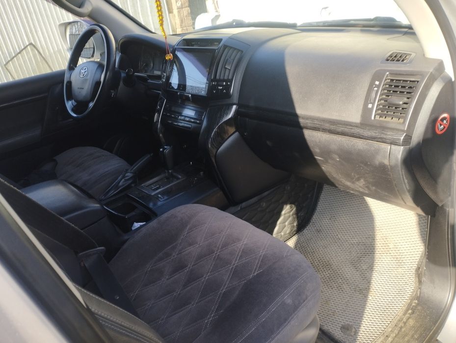 Продам крузак 200