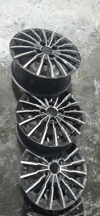 Продаю б/у диски