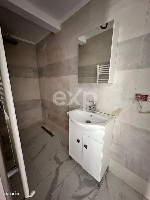 Apartament cu 2 camere ,Micro 8 ,Aleea Grivita