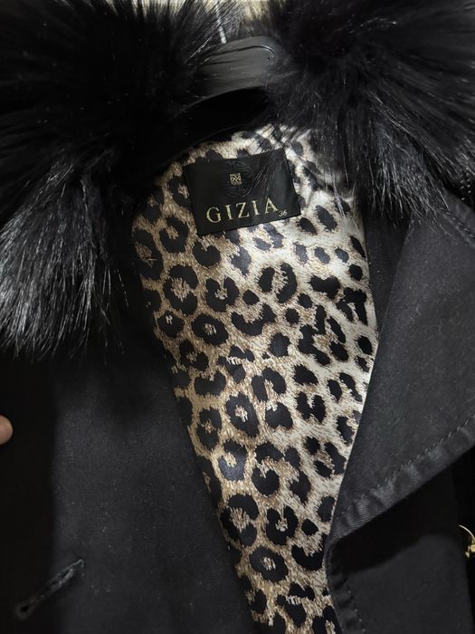 Продается верние одежды фирменные