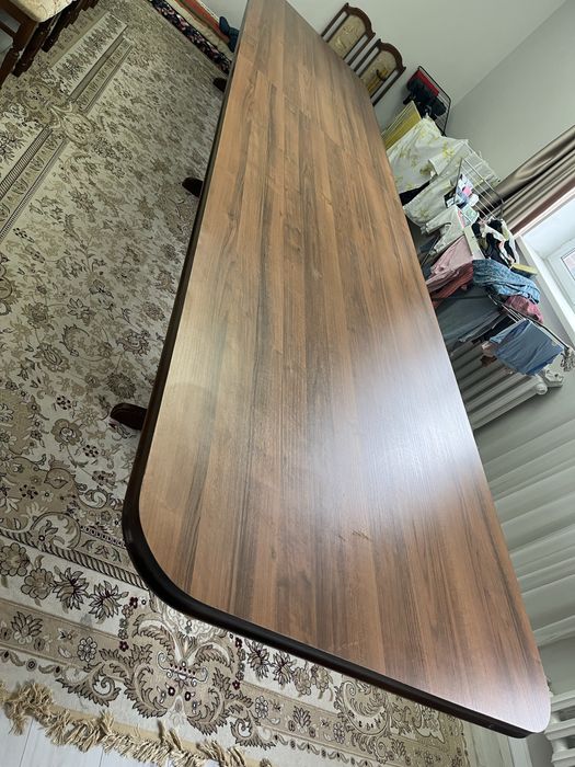 Стол гостевой + 8шт стулья в хорошем состоянии