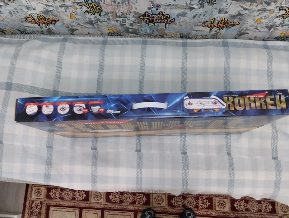 Продам настольный хоккей