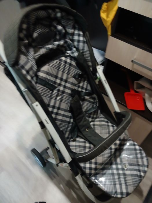 Продам детскую коляску