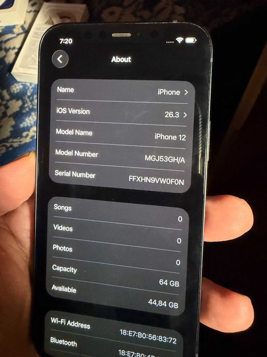 iPhone 12 Black 64GB