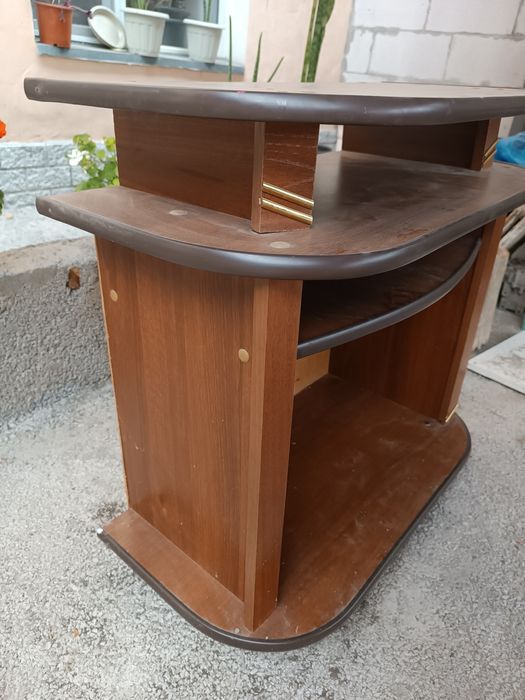 Тумба под телевизор