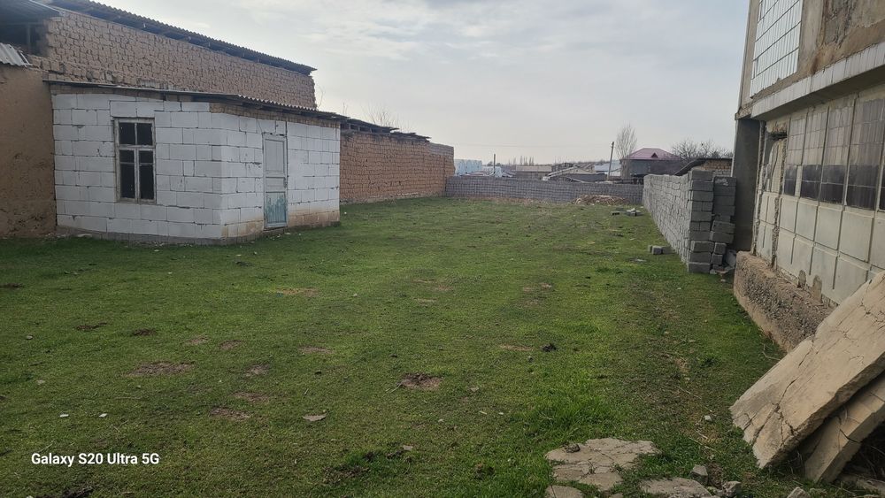 Sotiladi Toshkent tumani