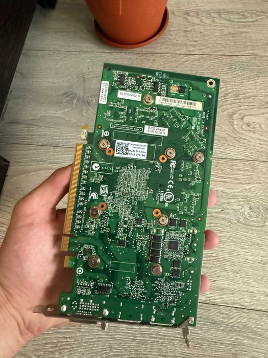 Видеокарта NVIDIA Quadro FX 1800