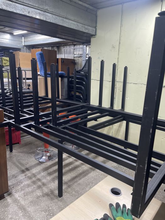 Столы лофт для переговоров