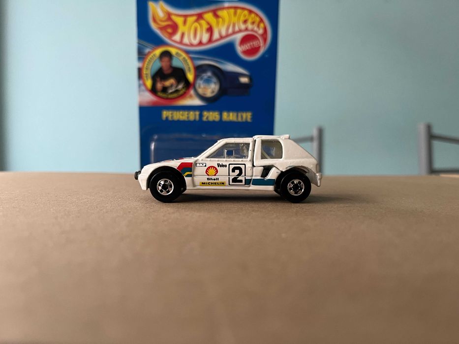 Hot Wheels Peugeot 205 Rallye