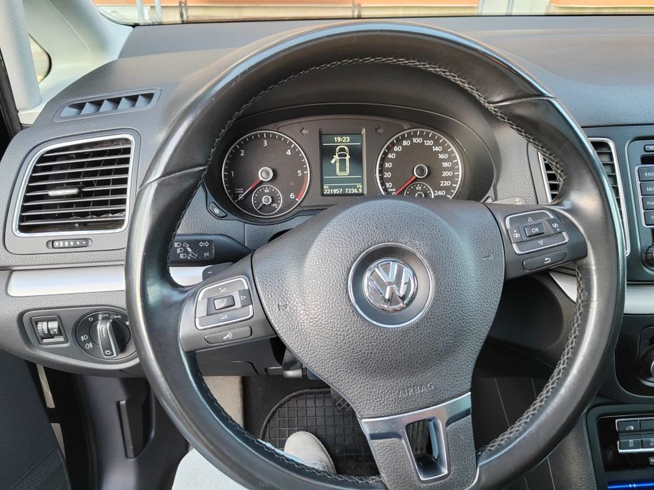 VOLKSWAGEN Sharan 2012 — imagine 5