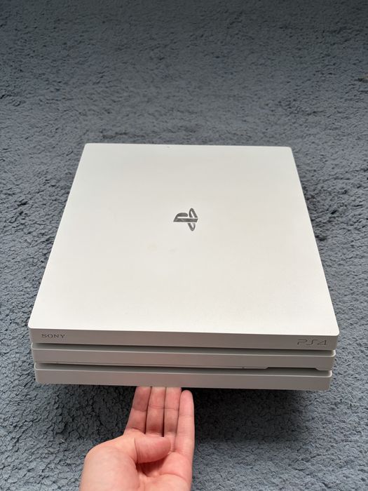 Playstation4/ ps4 pro 1tb