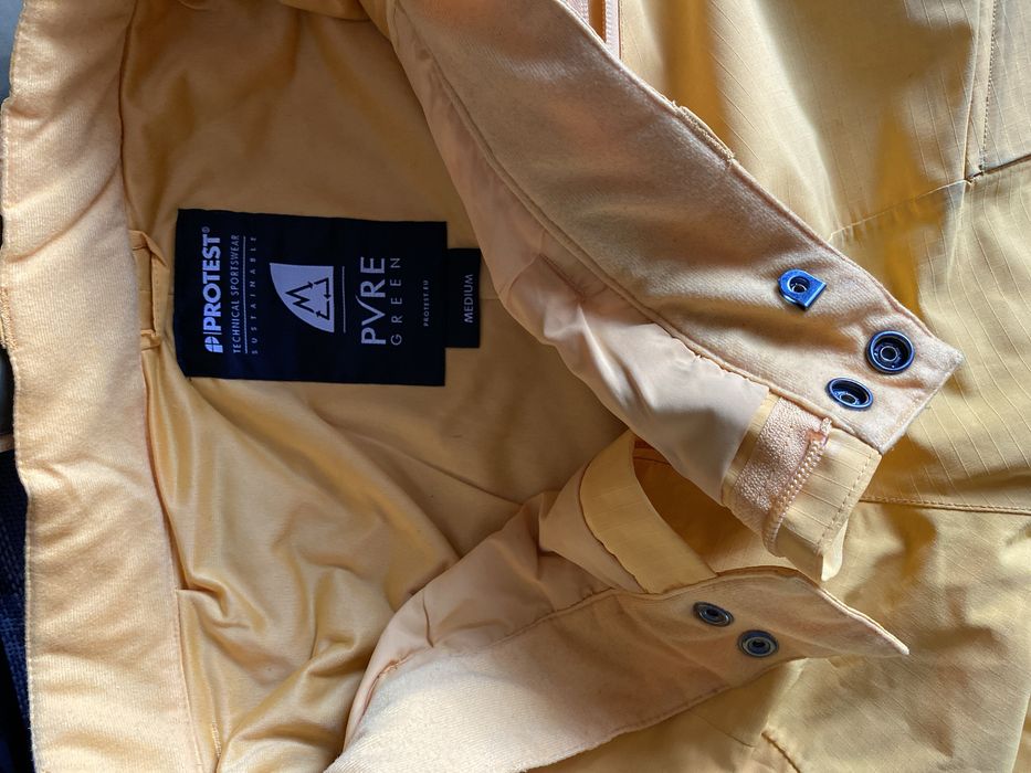 Сноуборд 152 с крепами + одежда