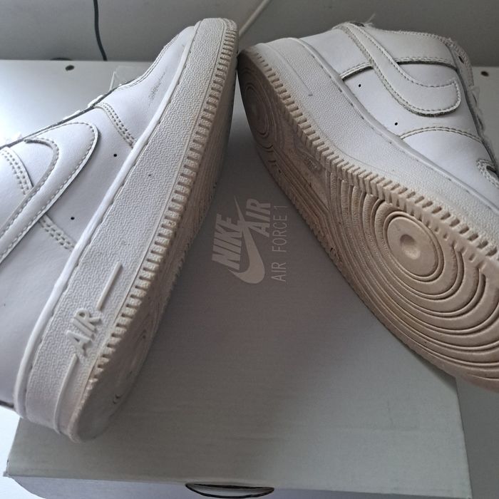 Adidași Nike Air Force 1 mărimea 35.5