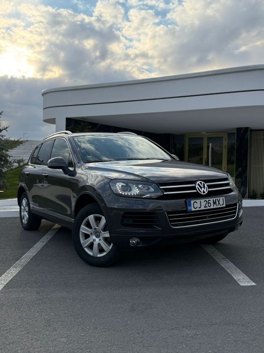 VW Touareg V6 3.0 an 2012 suspensie pneumatica