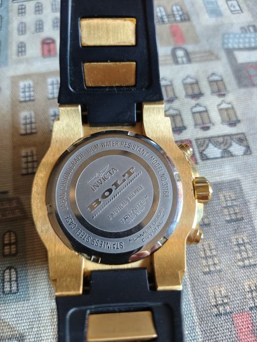 Invicta  BOLT като нов