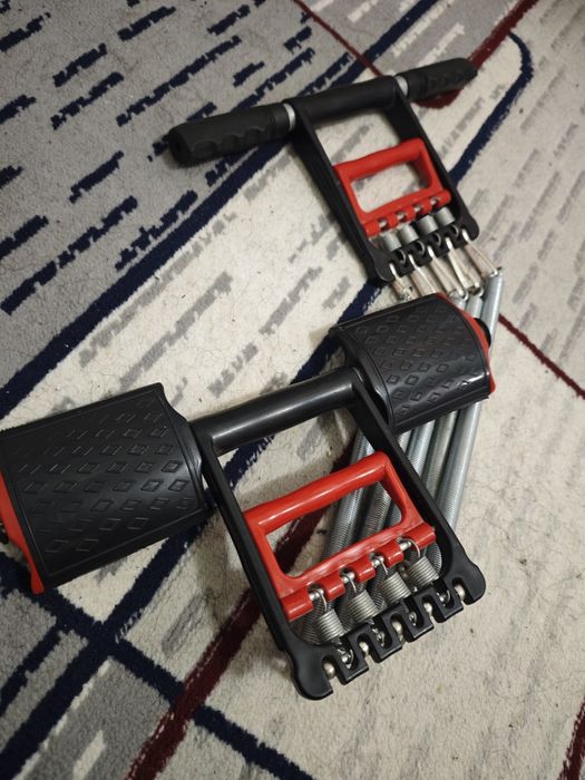 Эспандер тренажёр универсальный