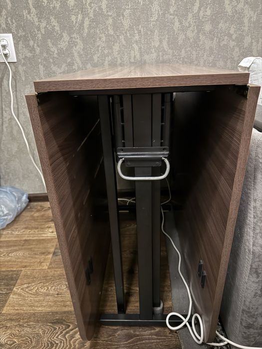 Продам стол-книжку