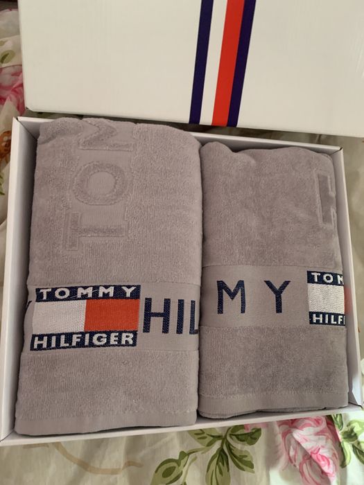 Полотенце в подарок. Банное и маленькое.