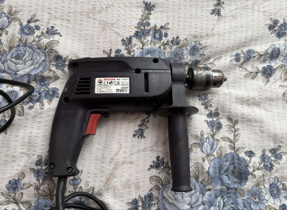 Ударна бормашина Sparky