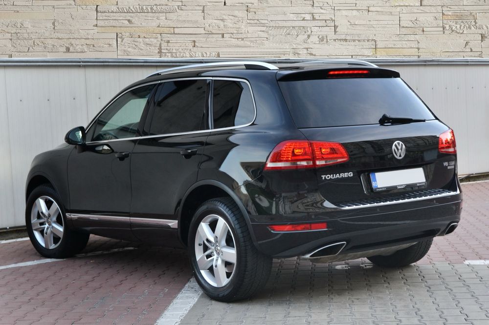 Volkswagen Touareg // 3.0 D / 245 CP // AN 2015