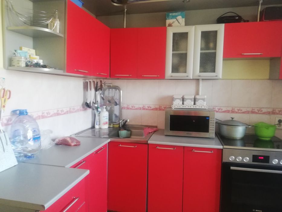 Кухонный угловой шкаф