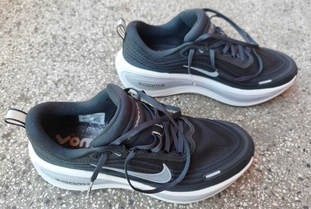 Nike Vomero Plus  номер 44 Маратонки за бягане, спорт, ежедневие