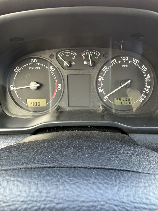 Vând skoda octavia 1