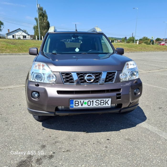 Vând Nissan x-trail Model T31