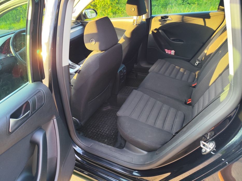 Volkswagen Passat B6 Variant 2.0 TDI DSG, R-LINE, EURO5, 140 cp
