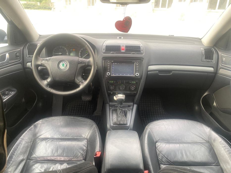 Skoda Octavia 2 / DSG ( automata ) 2.0 TDI