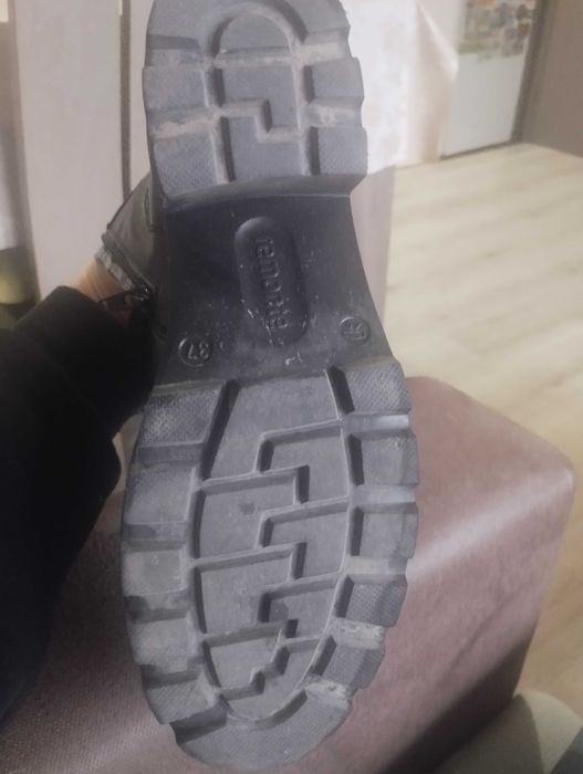 Дамски боти от телешка кожа