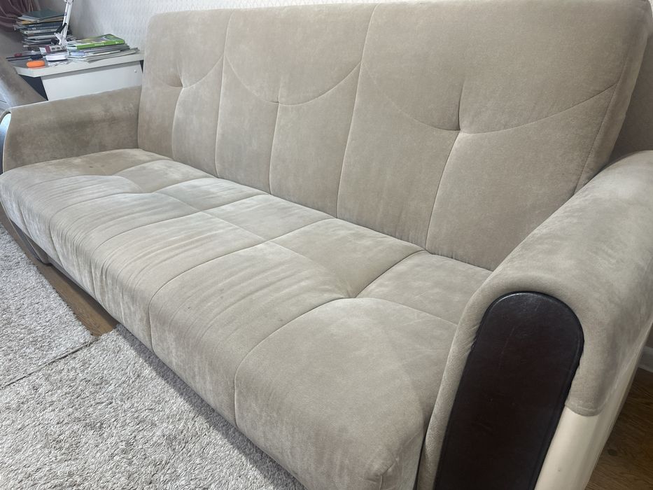 Диван раскладной большой! 200x125 Цена договорная!!!