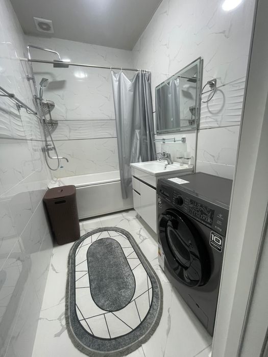 Bobur piramid airapord