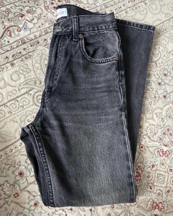 Джинсы Zara 36  оригинал