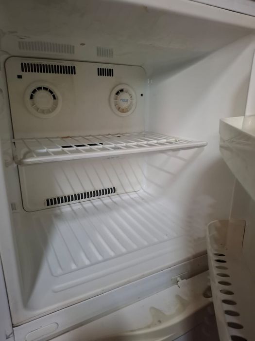 Холодильник рабочий б/у
