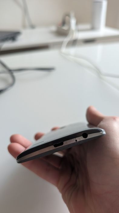 Стар телефон LG G3