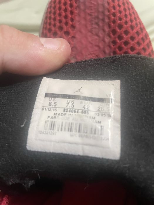 JORDAN REVEAL Gym Red (Roșu Negru) - Mărimea 42