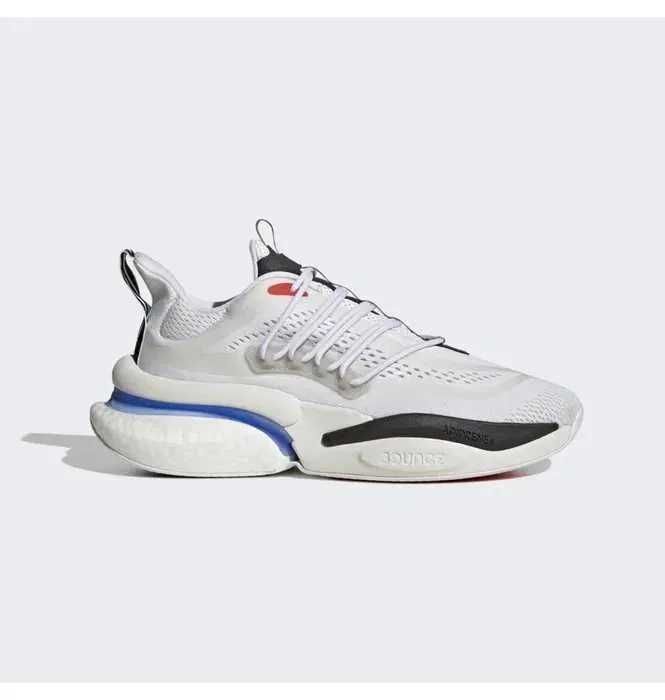 Новые кроссовки Adidas Alphaboost V1