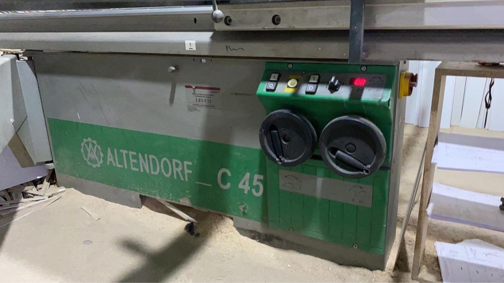 Кромкооблицовочный станок BRANDT,ALTENDORF вместе