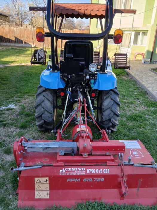 Tractor LS model J27,CP 27 +3 accesorii(Freză,semănătoare și plug)