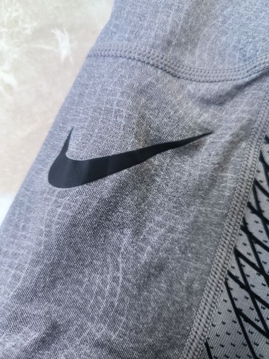 Nike Pro размер  М