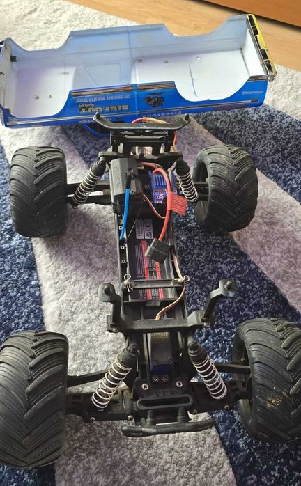 TRAXXAS Trx-6 si Bigfoot